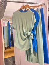 Load image into Gallery viewer, Rosey Tye Side Suit