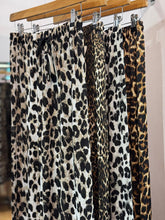 Load image into Gallery viewer, Leo Animal Pants