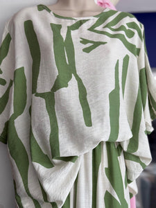 Grafetti Suit