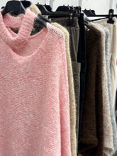 Load image into Gallery viewer, Choker Neck Jumper
