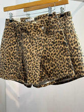 Load image into Gallery viewer, Tigi Leopard Skort
