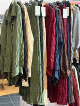 Load image into Gallery viewer, Crinkle Pleat Suit (Curve Range)
