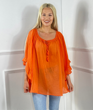 Load image into Gallery viewer, Wendy Cheesecloth Tassel Tunic
