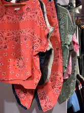 Load image into Gallery viewer, Dolli Paisley Boker Suit
