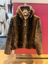 Load image into Gallery viewer, Deer Print Jacket

