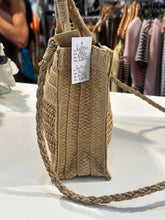 Load image into Gallery viewer, Square Basket
