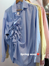 Load image into Gallery viewer, Rachel Ruffle Stripe Shirt
