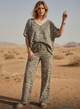 Load image into Gallery viewer, Tigi Animal Co-ord
