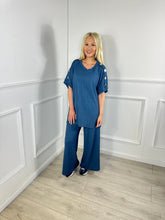 Load image into Gallery viewer, Goldie 4 Button Suit (Curve Range)
