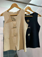 Load image into Gallery viewer, Flower Bow Waistcoat
