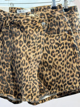 Load image into Gallery viewer, Tigi Leopard Skort
