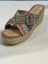 Load image into Gallery viewer, Gem Buckle Wedge
