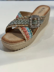 Gem Buckle Wedge
