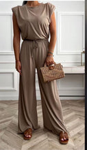 Load image into Gallery viewer, Cadie Jersey Co-ord
