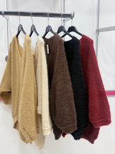 Load image into Gallery viewer, Honeycombe Jumper
