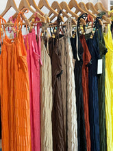 Load image into Gallery viewer, Bead Strap Maxi
