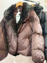 Load image into Gallery viewer, Horray Faux Fur Collar Jacket
