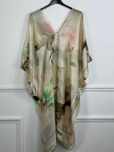 Load image into Gallery viewer, Border Chiffon Kaftan
