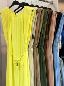 Mel Pleat Toggle Maxi