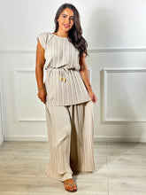 Load image into Gallery viewer, Pati Pleat Toggle Suit
