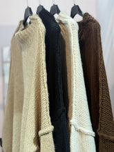 Load image into Gallery viewer, Sisi Seam Jumper
