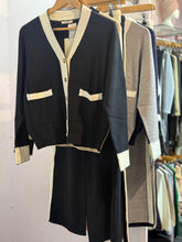 Load image into Gallery viewer, Charlie Contrast Suit
