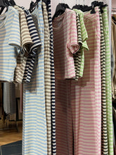 Load image into Gallery viewer, Salz Stripe Crop Suit
