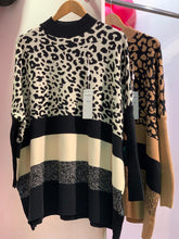 Load image into Gallery viewer, Paw Print/Stripe Oversized Jumper
