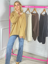 Load image into Gallery viewer, Thelma ~ V Neck Seam Jumper
