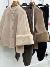 Load image into Gallery viewer, Bessie Faux Fur Trim Jacket
