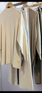 Volly Turtle Neck Suit