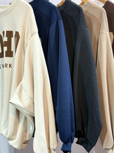 Load image into Gallery viewer, Soho Bubble Top
