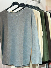 Load image into Gallery viewer, Plain Long Sleeve Jumper
