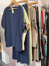 Load image into Gallery viewer, Grayson Pleat Suit
