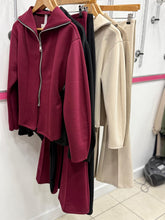 Load image into Gallery viewer, Lindi Zip/Bow Back Suit
