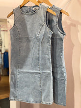 Load image into Gallery viewer, Patsy Denim Shift Dress
