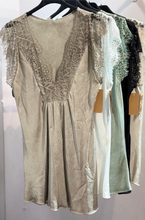 Load image into Gallery viewer, LaLace Trim Tee
