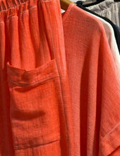 Load image into Gallery viewer, Weave Boker Suit
