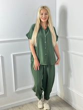Load image into Gallery viewer, Summer Tye Front Shirt Suit
