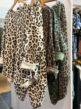 Load image into Gallery viewer, Leopard Boker Suit
