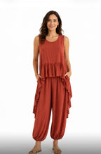 Load image into Gallery viewer, Hamilton High Low Suit
