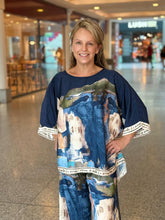 Load image into Gallery viewer, Postcard Suit
