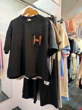 Load image into Gallery viewer, H Pocket Suit
