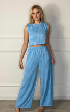 Load image into Gallery viewer, Wavy Lines 2 Piece Set
