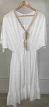 Load image into Gallery viewer, Tassle Plain Midi Dress
