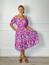 Load image into Gallery viewer, Izzy Floral Button Dress
