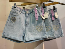 Load image into Gallery viewer, High Waist Heart Shorts
